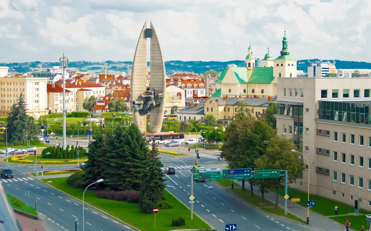 Jak zwiedzać Rzeszów z dziećmi podczas upału?