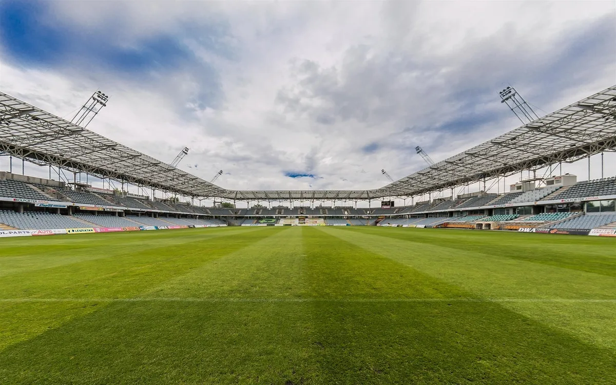 Kiedy przyjść na stadion i jak przygotować dzień meczowy?
